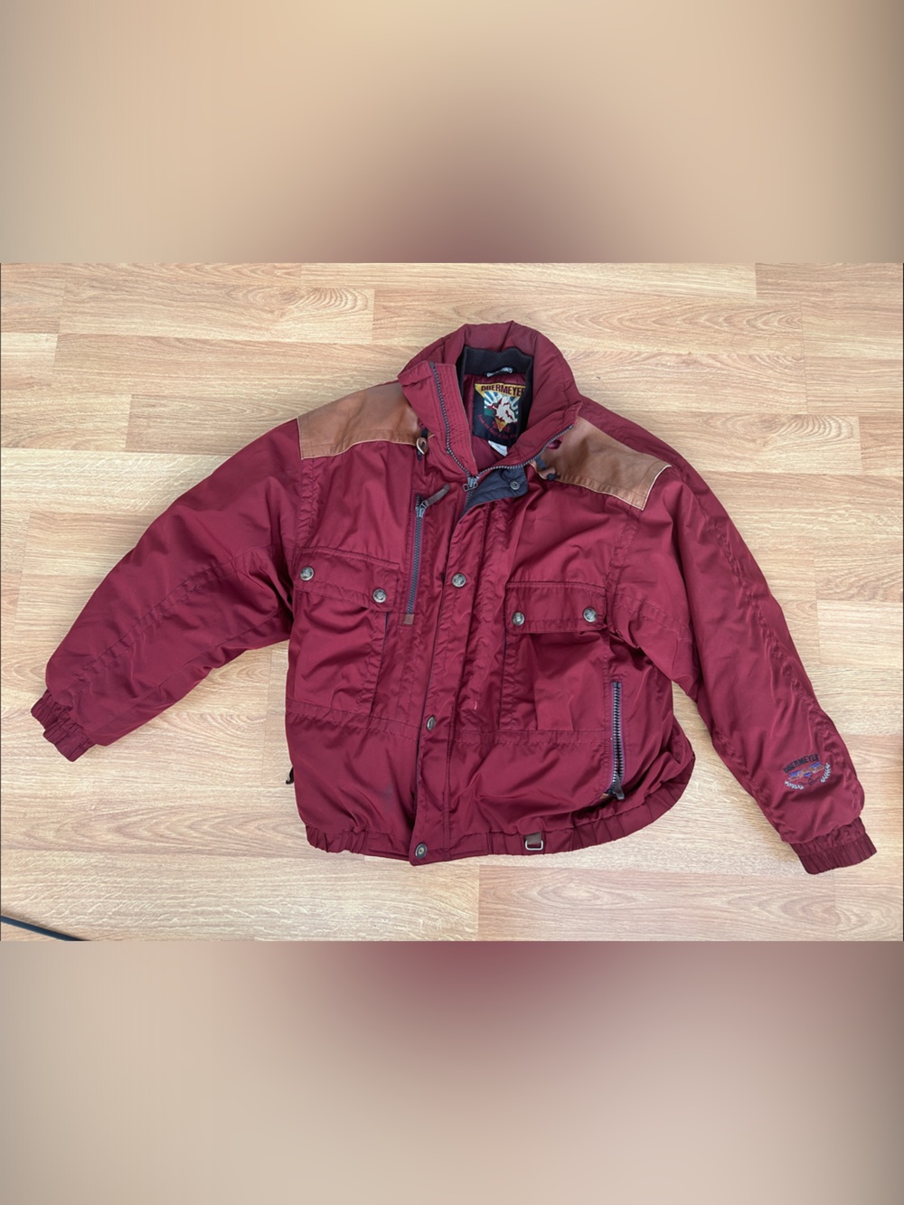 Vintage Obermeyer Men's Burgundy Ski Jacket with Tan Shoulder Panels
